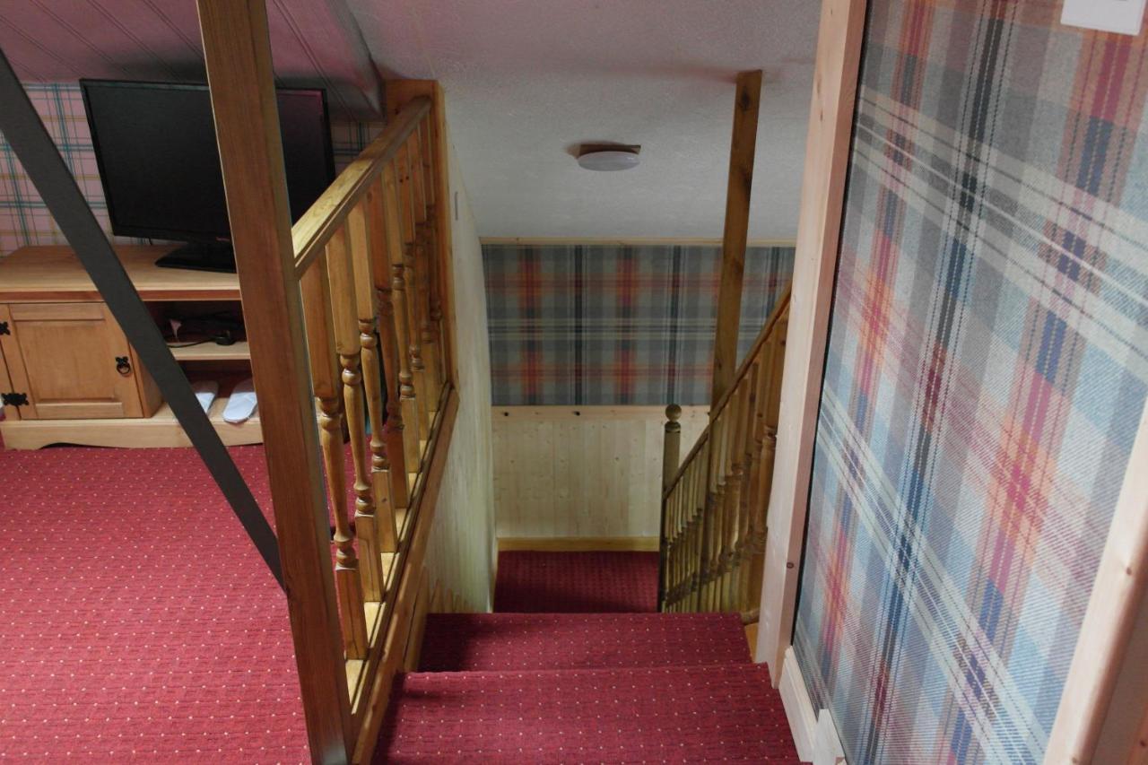 The Steading Highland Glen Lodge Drumnadrochit Exterior photo