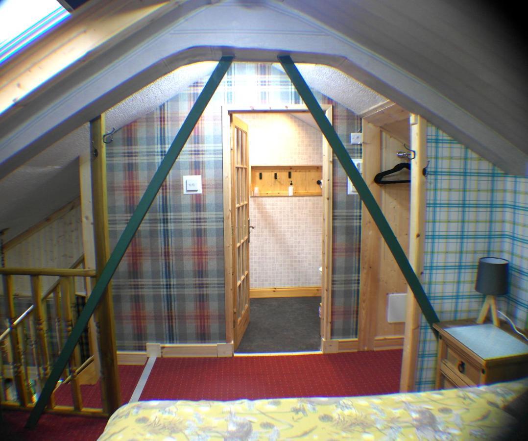 The Steading Highland Glen Lodge Drumnadrochit Exterior photo